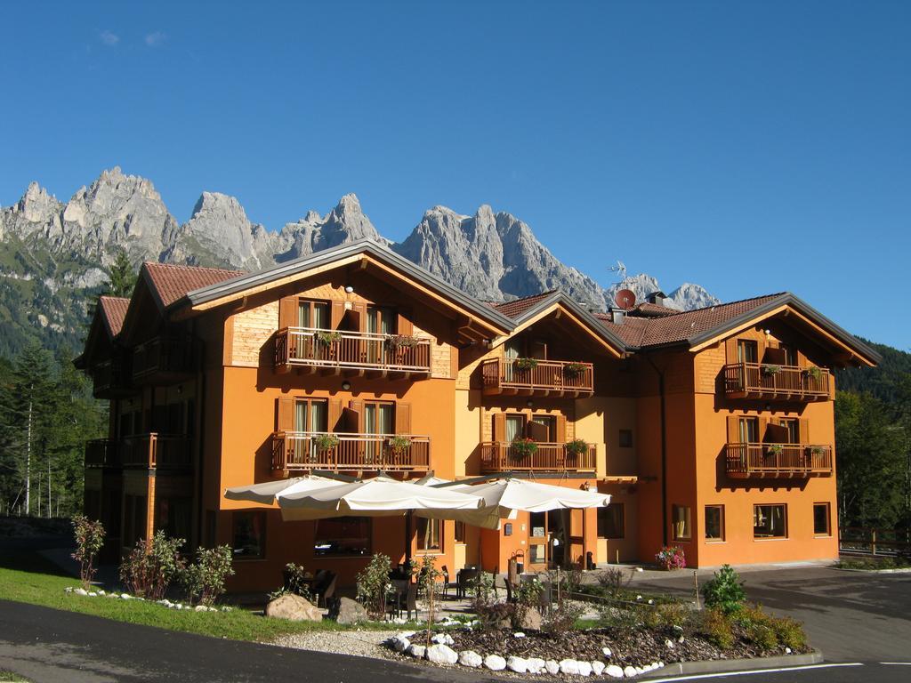 Hotel Chalet Giasenei Sagron Mis Eksteriør bilde