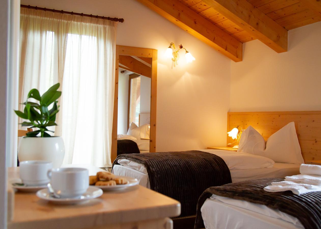Hotel Chalet Giasenei Sagron Mis Eksteriør bilde