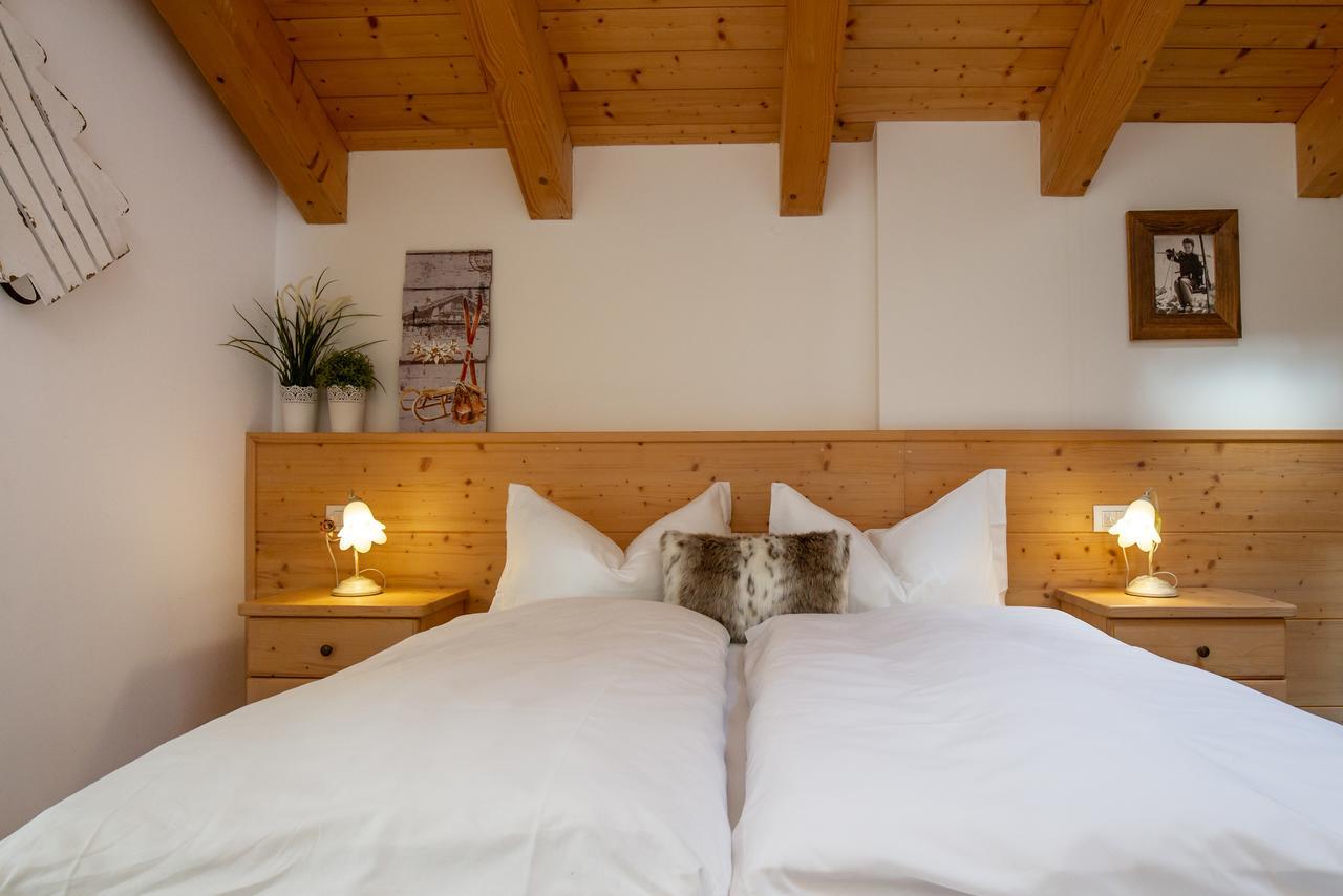 Hotel Chalet Giasenei Sagron Mis Eksteriør bilde